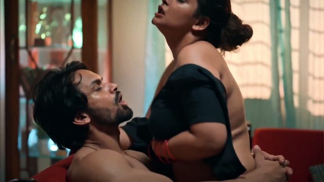 Indian Beshram Aunty with Bodybuilder